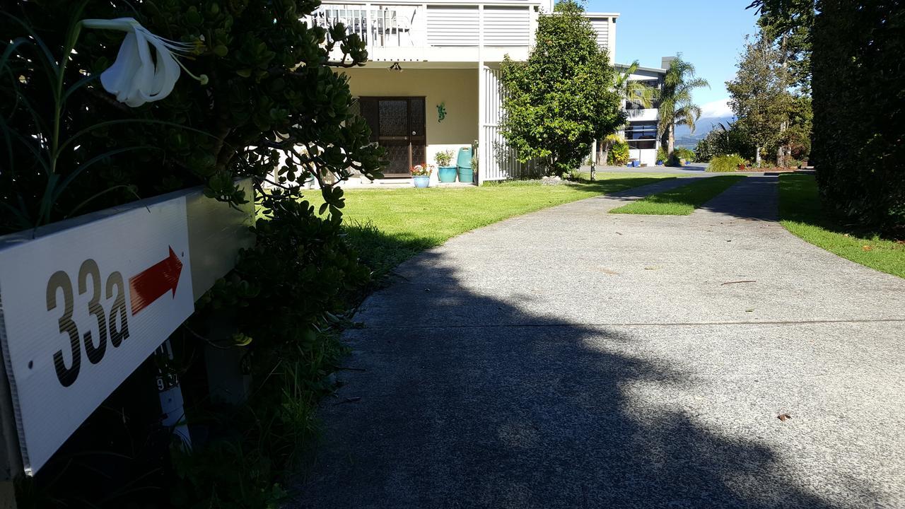 Athenree Waterside Accommodation Buitenkant foto
